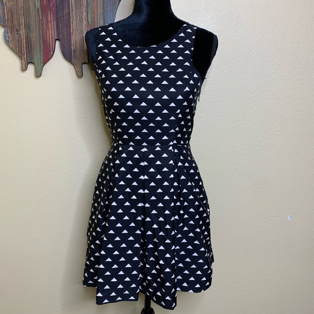Forever 21 A-line Tie Back Dress